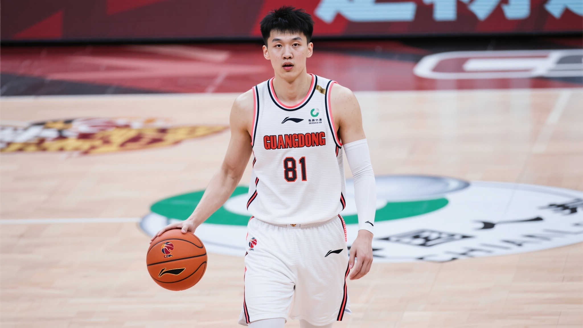 朱松玮转会新东家,合同细节公布,朱芳雨挽留未果,广东无缘 朱松玮转会新东家,合同细节公布,朱芳雨挽留未果,广东无缘